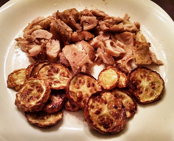 Low Carb Dinner: Chicken Thighs and Seared Squash