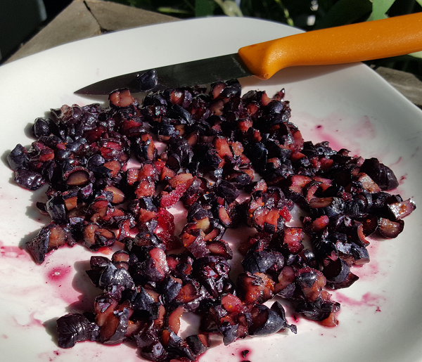 Dicing Blueberries for a Low Carb Recipe