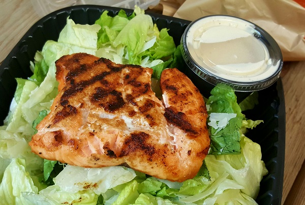 Applebee's Low Carb Dinner : Salmon Caesar Salad, No Croutons