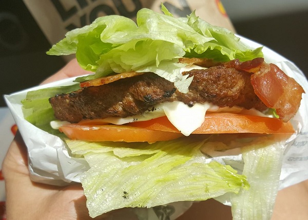 Seedrah.com is Hardee's spelled backward - the healthy side of Hardee's fast food!