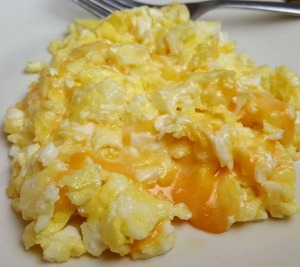Low Carb Meal: Cheesy Eggs Scrambled in Real Butter