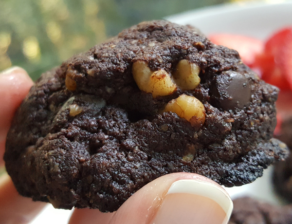 Low Carb Chocolate Keto Cookies