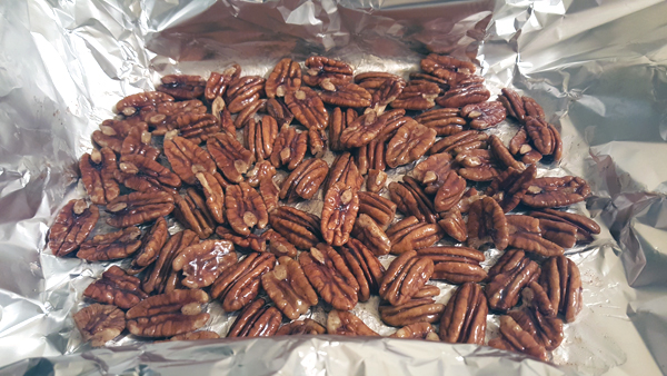 Easy Toasted Pecans, a LCHF Keto Friendly Treat and Fat Bomb