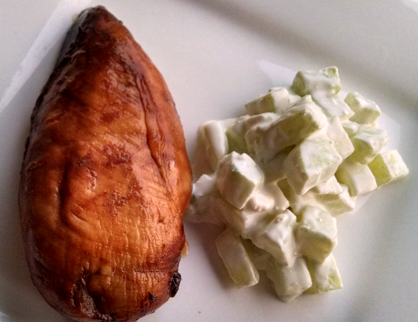 Simple Low Carb Dinner : Teriyaki Chicken and Cucumber Salad