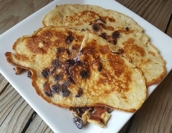 Low Carb Blueberry Crepes - Easy Recipe