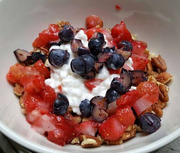 Healthy LCHF Breakfast Cereal