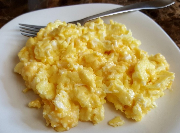 Low Carb : Cheesy Eggs