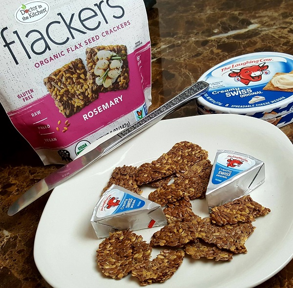 Low Carb Flaxseed Crackers