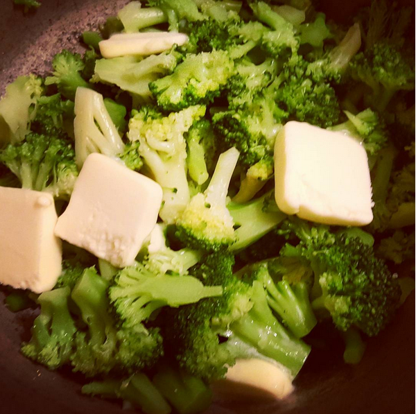 Low Carb Vegetables : Broccoli with Real Butter