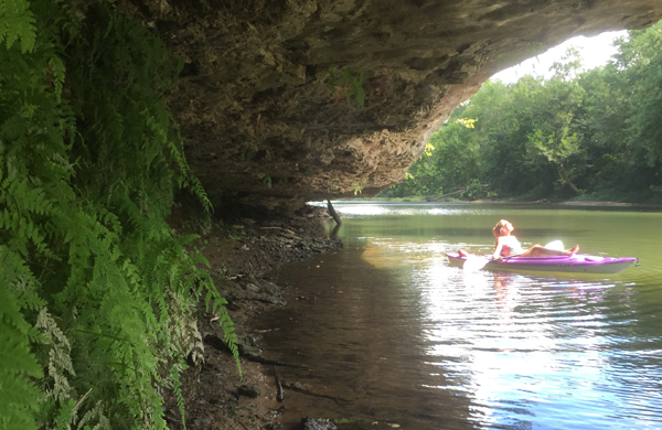 Kayaking Barren Fork River