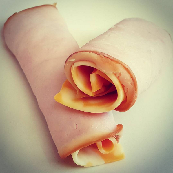 Low Carb Snack - Turkey & Cheese Rollups