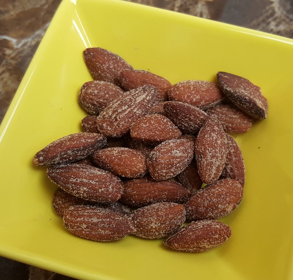 Low Carb Snack : Seasoned Almonds