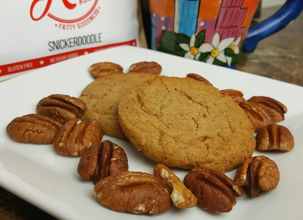 Low Carb Snickerdoodle Cookies and Pecans