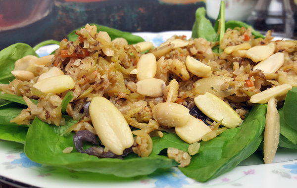 LCHF Vegetarian Meal with Pili Nuts, Easy Low Carb Dinner
