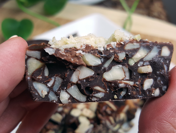 Pili Nuts Candy - Healthy Low Carb Chocolate Treats