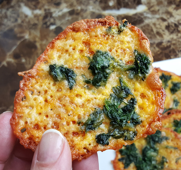 Keto Cheese Chips with Spinach