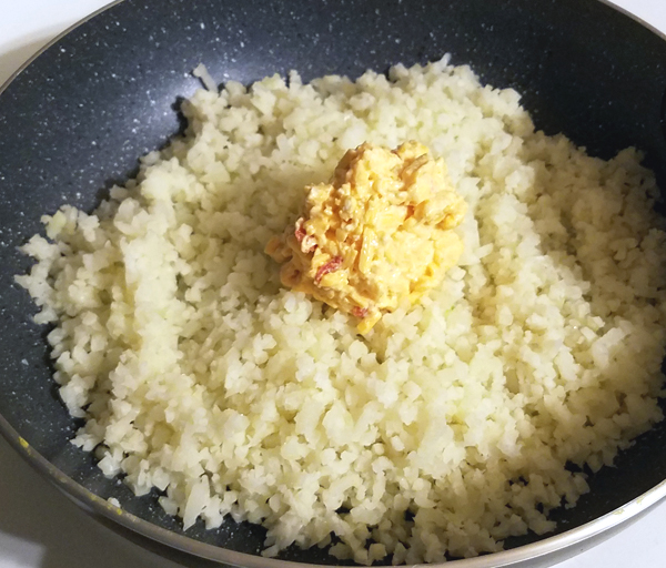 Cheesy Cauliflower Rice - Keto Sides