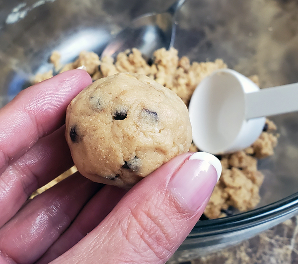 Keto Fat Bomb Chocolate Chip Cookie Dough